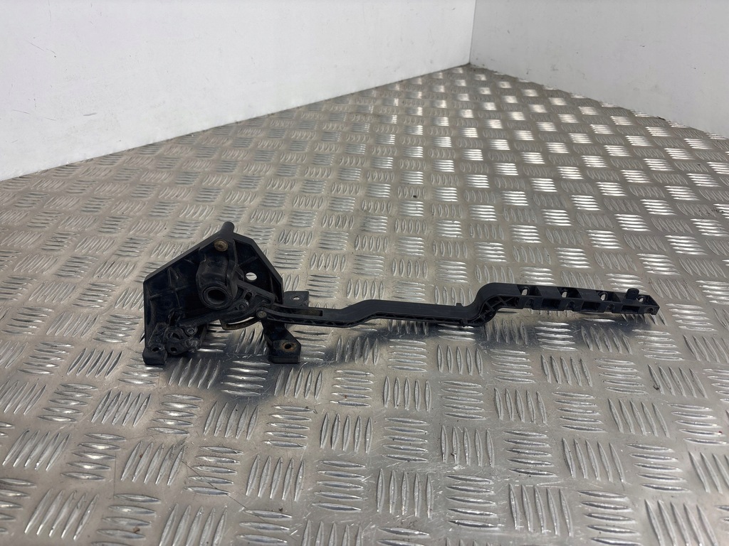 фото №1, Bmw 2 f46 2016 направляющая воздуха интеркулер