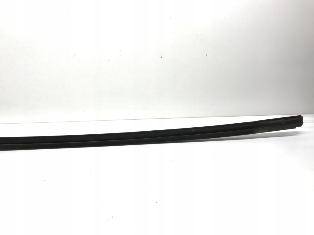 Купить Молдинг хром на дверь tesla model 3 1080745-00-f