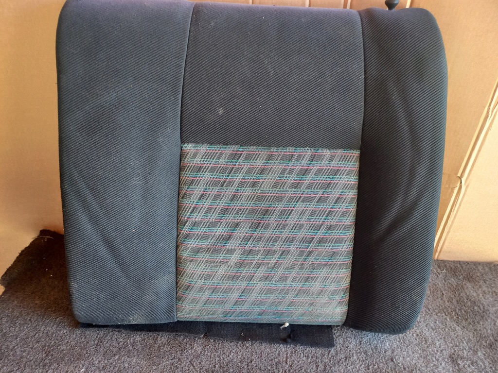 Zobacz toyota celica vi 94-99 спинка сидіння заднє сидіння задня різні кольори i візерунки Ціна