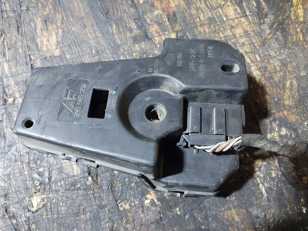 фото №10, Вкладыш лампы левый задняя задний ford galaxy 7m5945257