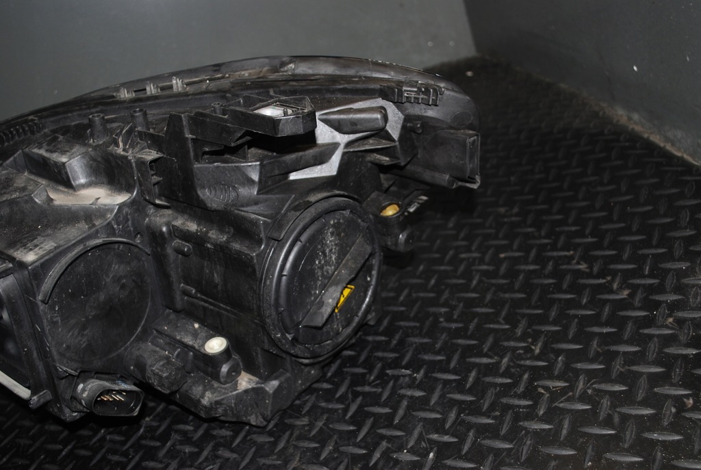 фото №12, Лампа права bi ксенон mercedes benz a1178201661