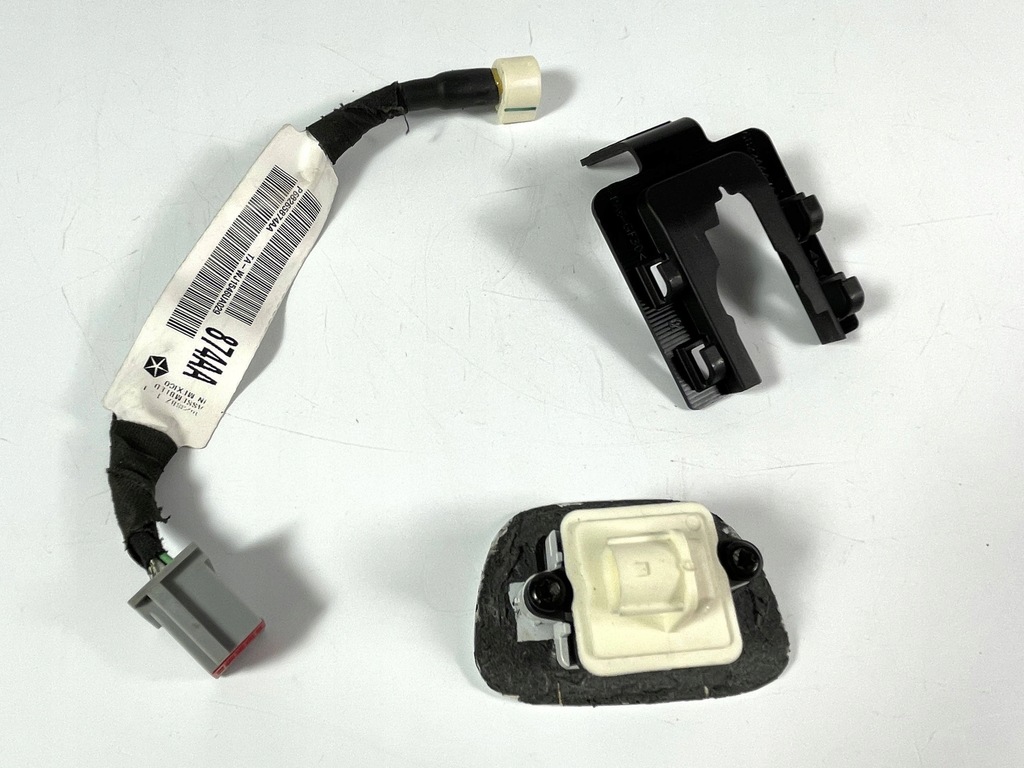 фото №5, Dodge charger 2020+ камера кронштейн накладка комплект