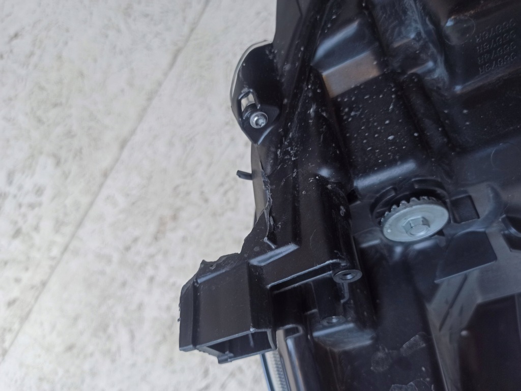 фото №6, Toyota hilux lift full led лампа правый перед