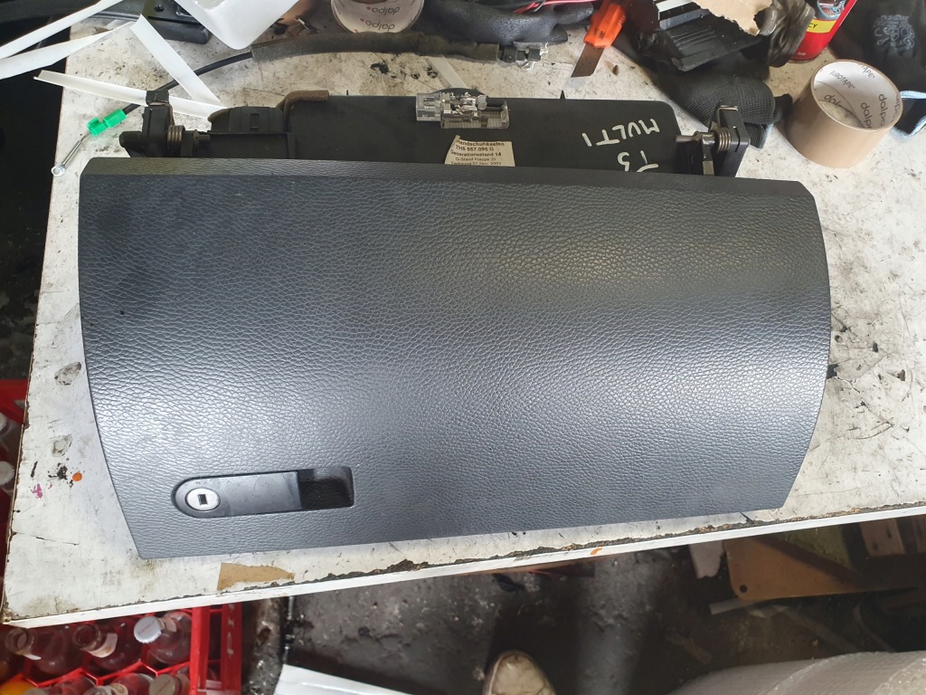 фото №1, Бардачок пассажира vw t5 multivan 7h5857095g