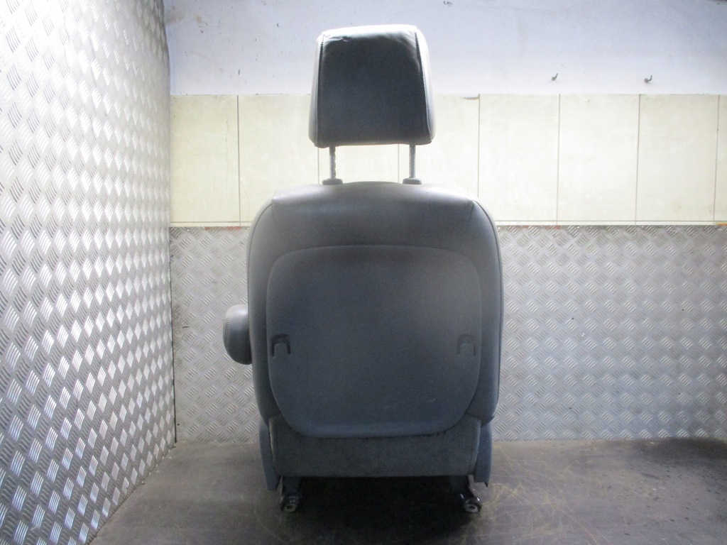 фото №9, Сидіння правий toyota sienna 03-10r