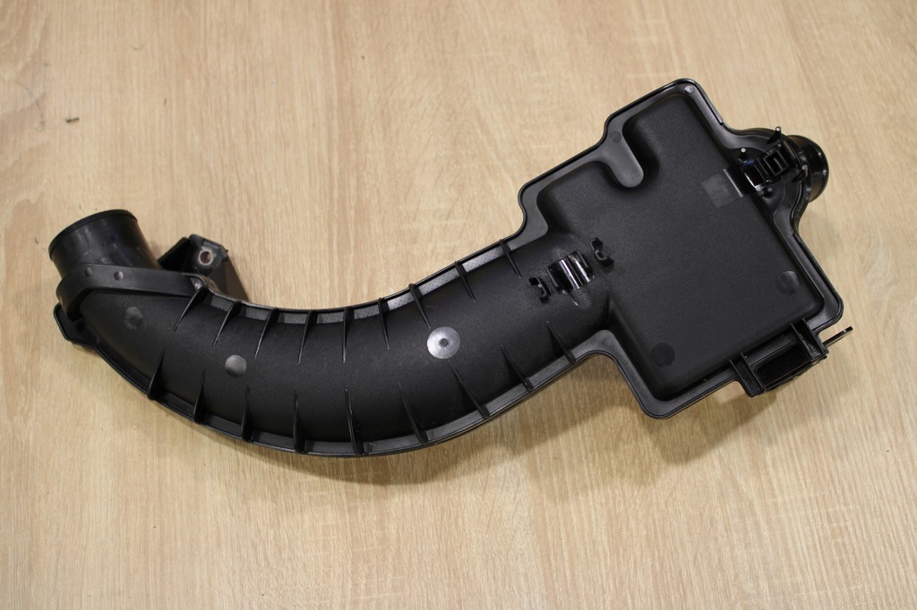 фото №1, Renault оригинальный номер 8200860017 шланг труба воздуха