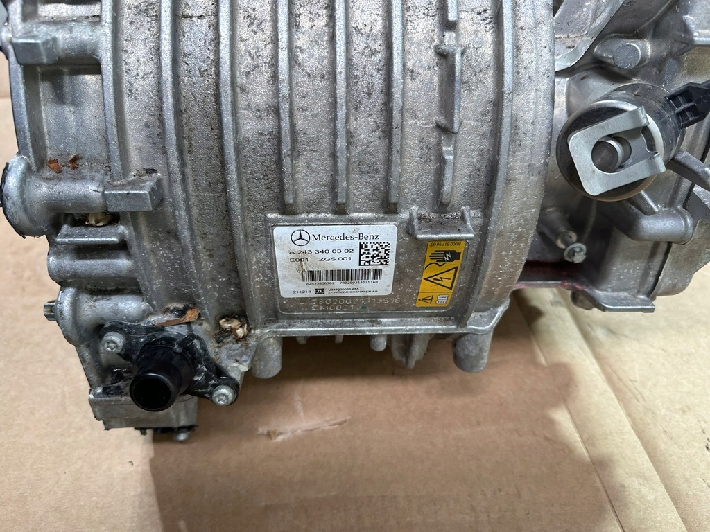 фото №10, Двигун перед, двигун передній, привід mercedes eqa w243, h243 електрик