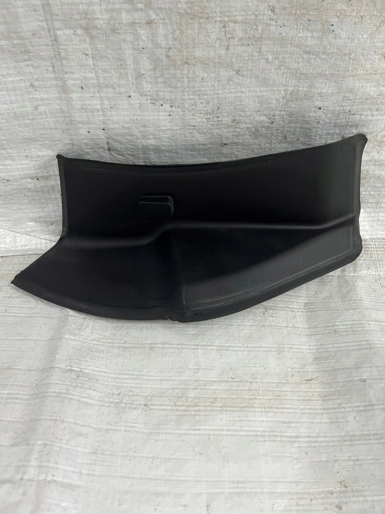 Купити Mercedes gls 167 захист поперечина багажника a1676900202