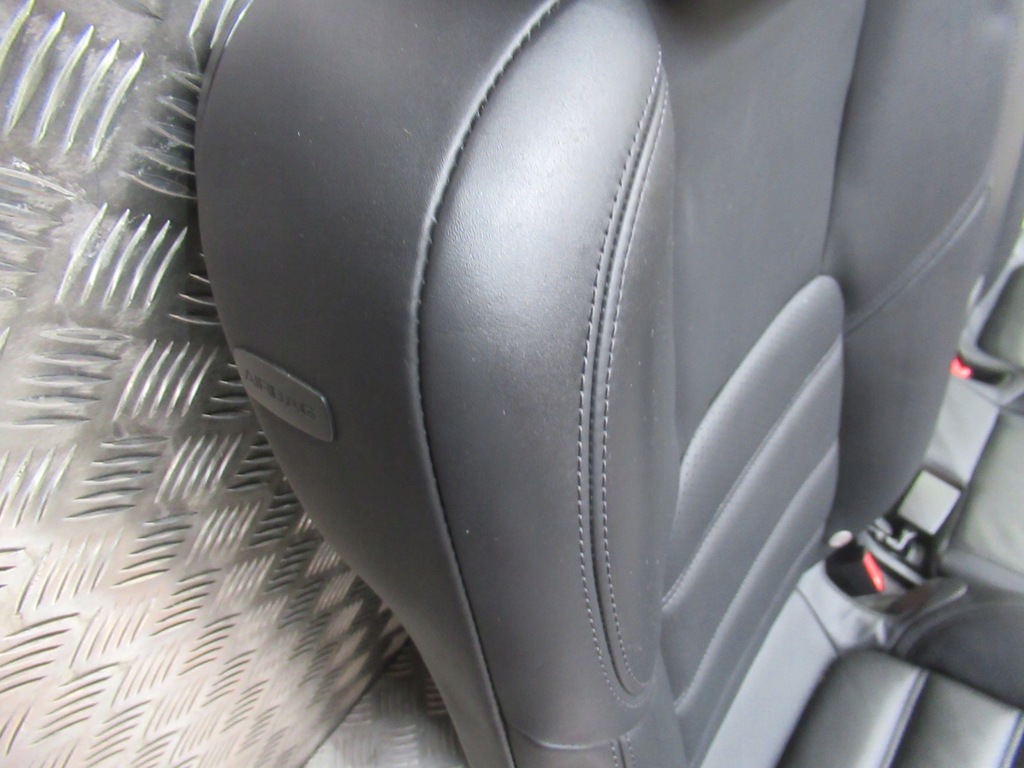 фото №11, Porsche cayenne 7p5 turbo lift сиденья заднее сиденье задняя обшивки комплектная обивка