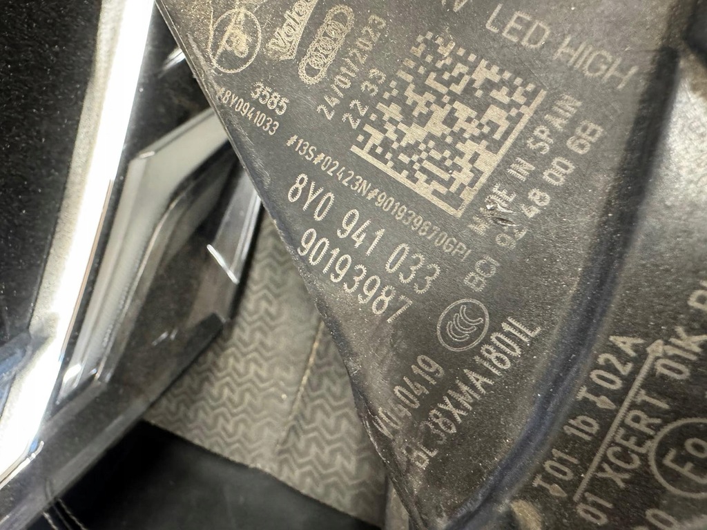 фото №9, Audi a3 s3 8y full led фара левый i правый kpl. 8y0941033a 8y0941034a