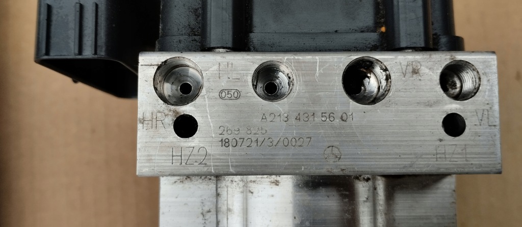 Насос тормозная abs блок управления mercedes e63 s amg w213 a2134315601 Недорого