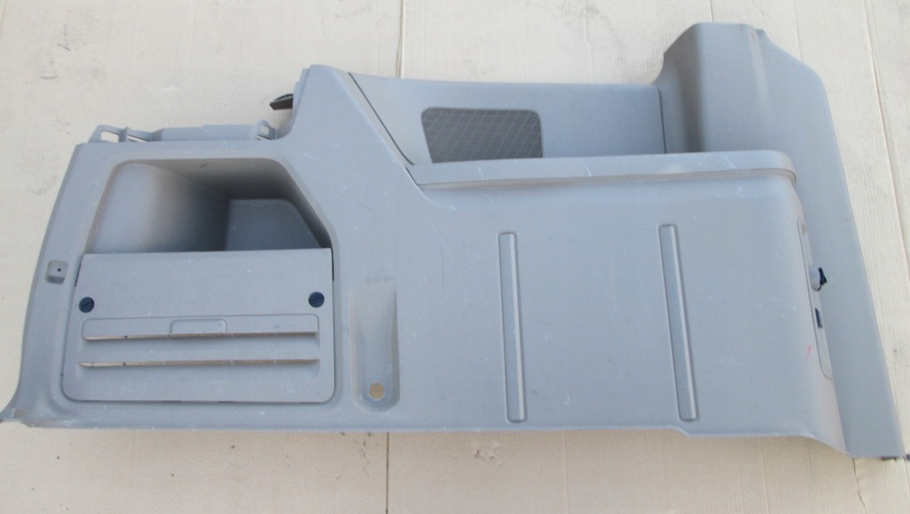 фото №10, Chrysler town country обшивка багажника левый правый обивка grand caravan