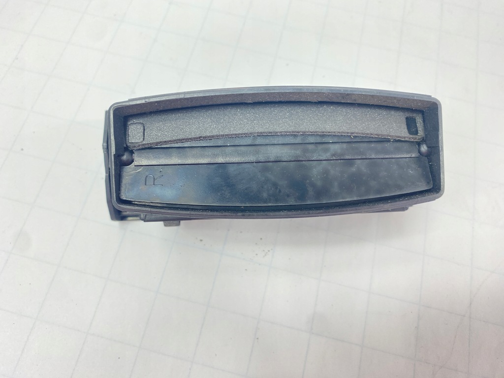 фото №12, Решётка обдув воздуховод правая пассажира w панель консоль mercedes w124 124