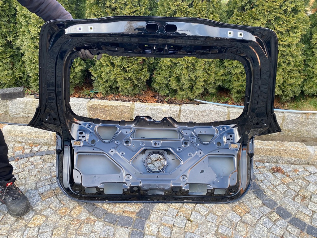 Mercedes 243 eqa кришка багажника кришка багажника задній 2437420100 оригінал w243 Ціна