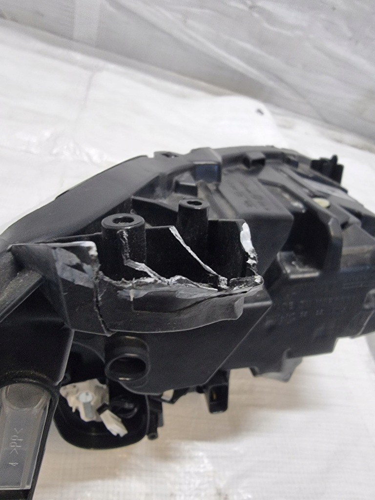 фото №8, Opel corsa f лампа левая перед full led 39162653