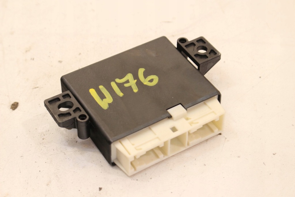 фото №4, Модуль паркування pdc 2469007307 mercedes w176