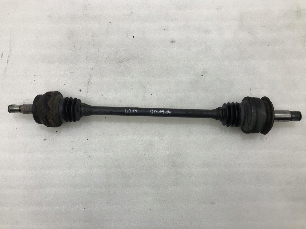 фото №1, Привідний вал правий задня mercedes w212 2.2