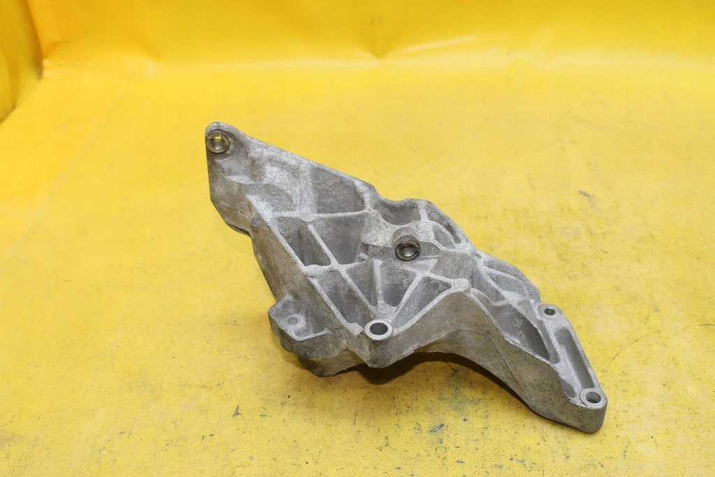 фото №8, Кронштейн двигуна jaguar s-type fl 2.7d 4r8q10239dd