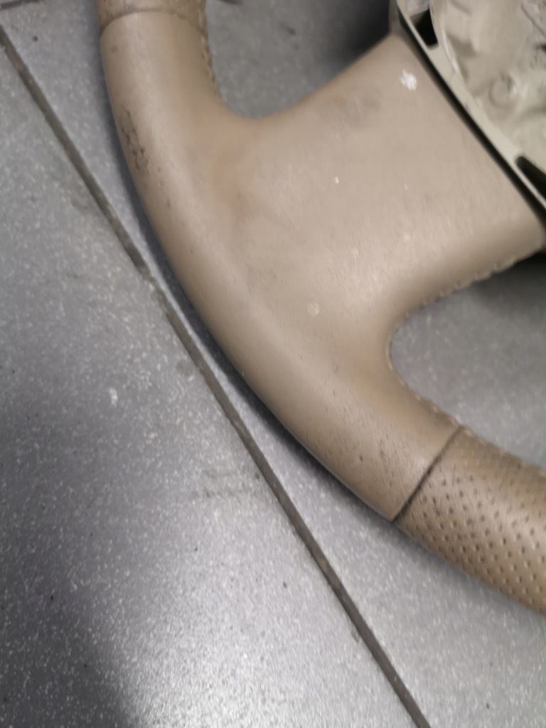 фото №15, Воздуховод простроченная кремовый audi a6 c6 4f0419091aq