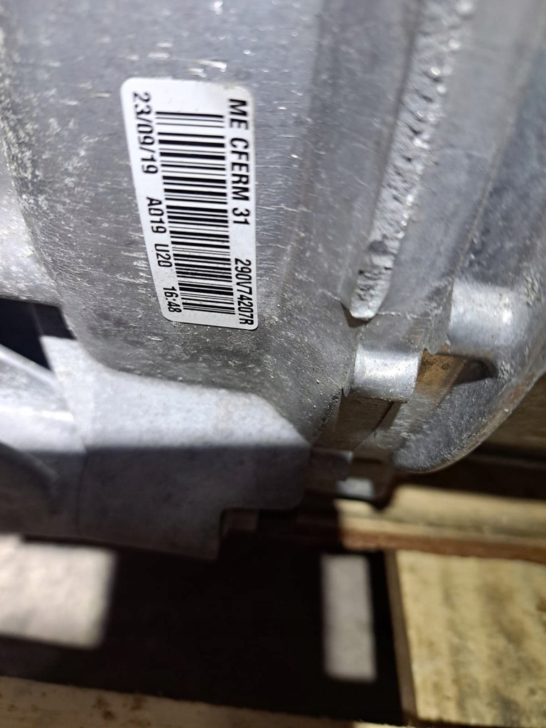 фото №9, Renault zoe ii двигатель 290035137r