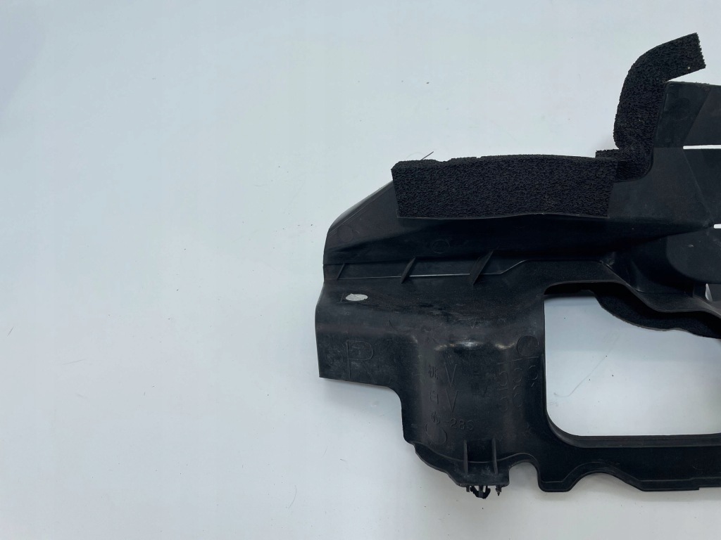 Впуск воздуховод воздуха правая toyota rav4 iv 16691-36090 2013- Киев