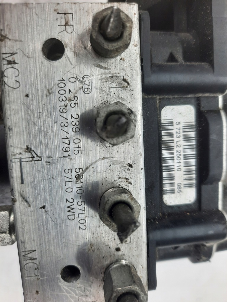 фото №8, Насос abs suzuki kizashi 56110-57l02 0265239015