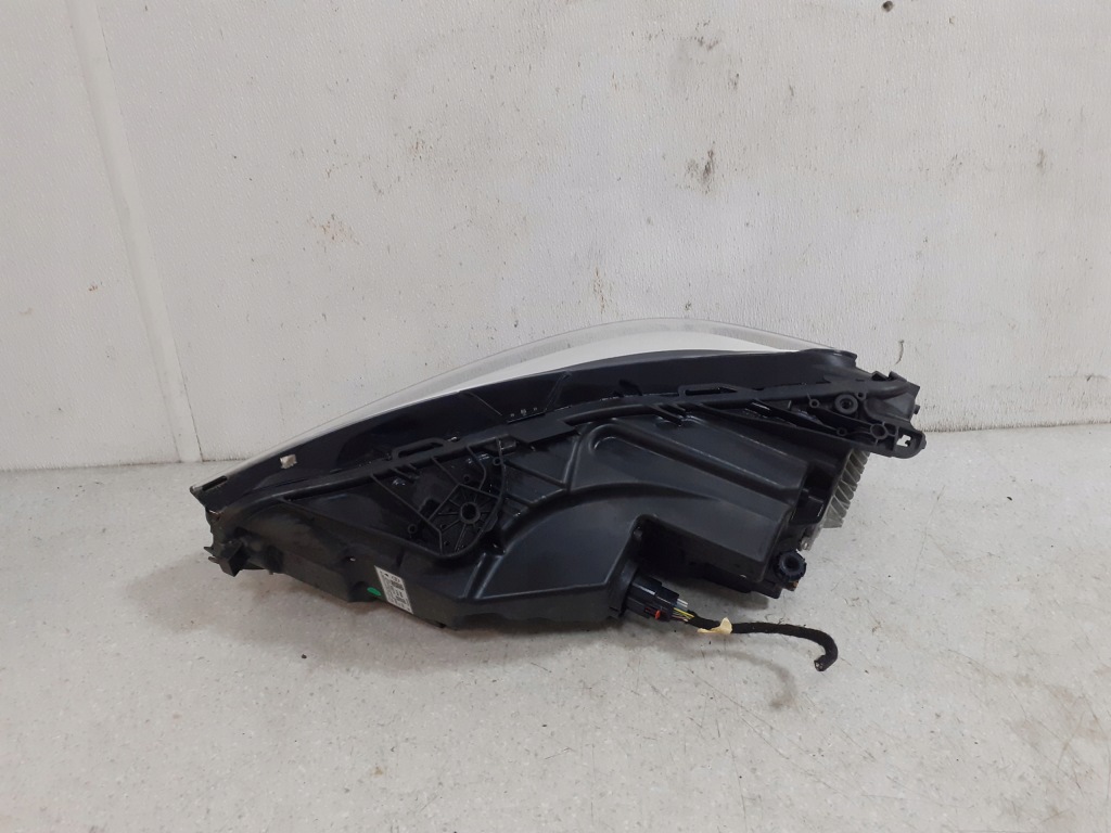 Купити Opel insignia 2 b рестайлінг  2021- фара intelli lux led правий перед ідеальний комплект