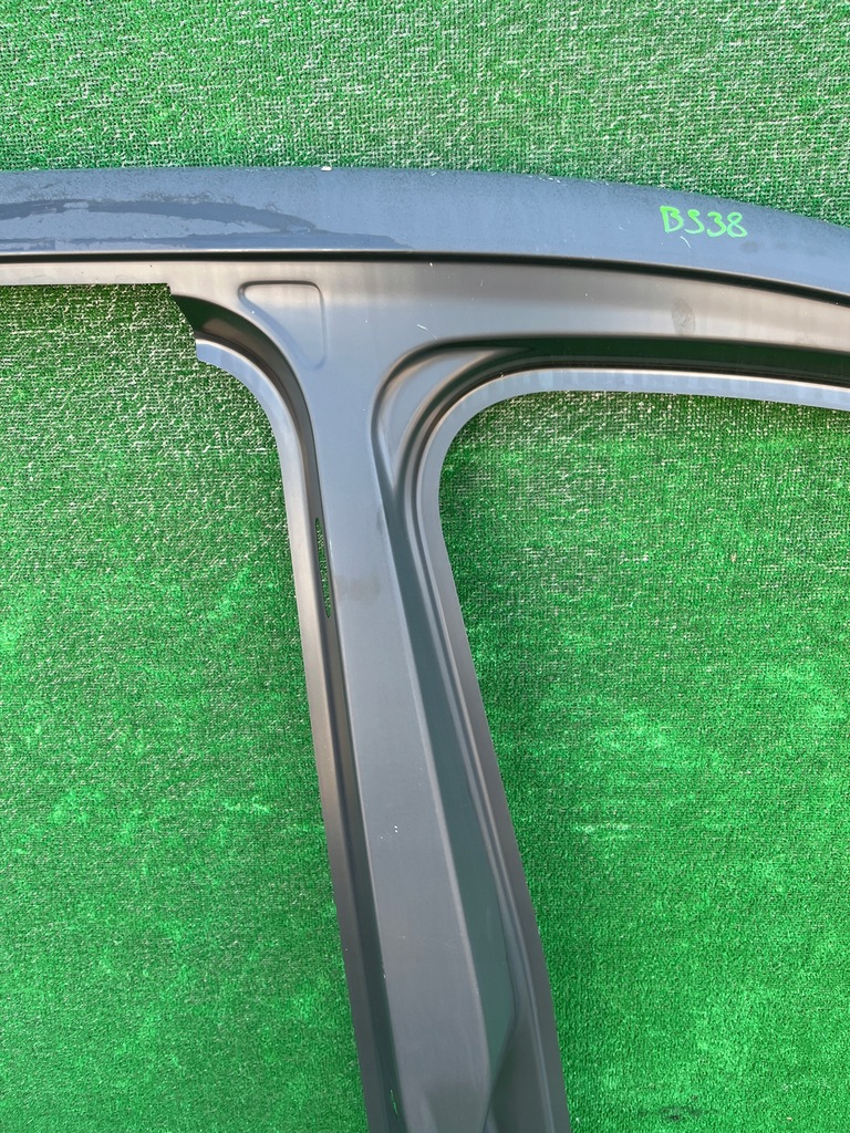 фото №8, Обшивка блок двигателя порог правый vw caddy iv 2k7 новый 2k4809606e