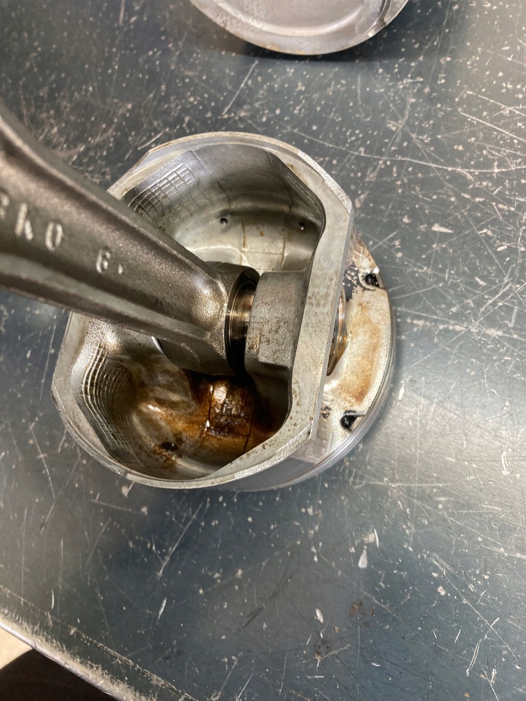 фото №10, Поршень з шатун suzuki vitara 2.4 j24b