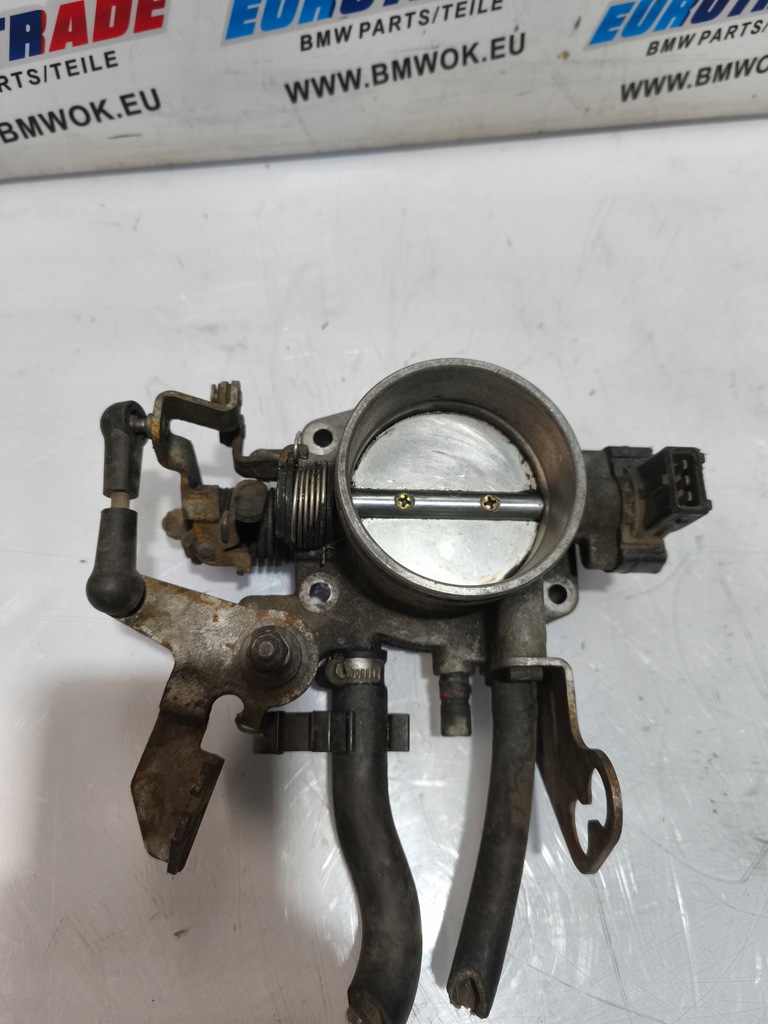 фото №5, Bmw e34 e36 2.5i дроссельная заслонка 1730363 1748093
