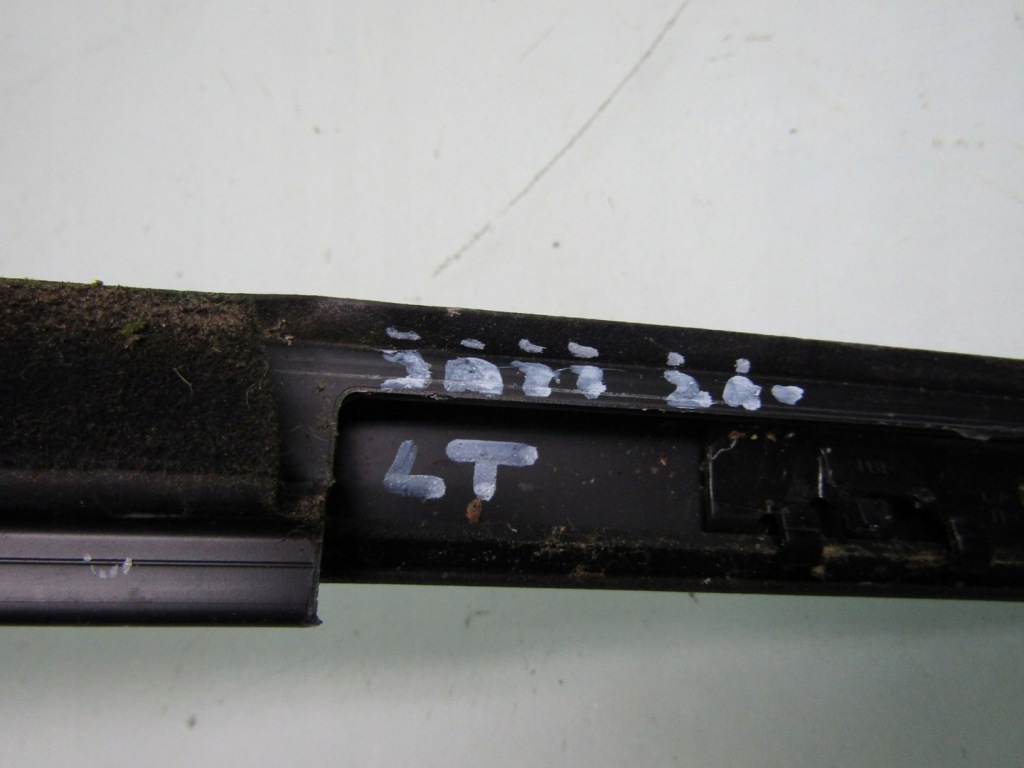 фото №9, Jazz v 21r молдинг ущільнювач двері ліва задня лівий задня задня накладка