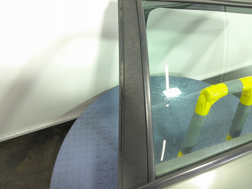 фото №10, Renault modus дверь задняя левая задние tec67