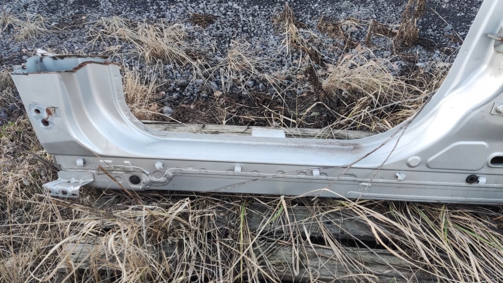 фото №2, Ford focus mk3 поріг блок двигуна лівий хетчбек ob