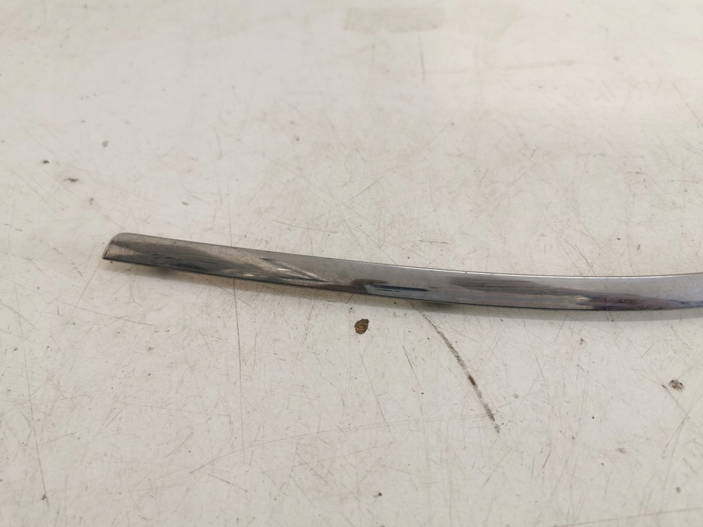 фото №8, Молдинг хром перед левый a1698850174 mercedes w169