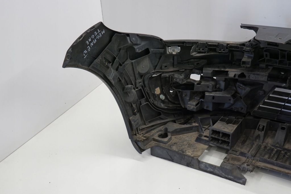 Купить Renault megane 3 рестайлинг  gt-line 14r бампер передний перед tegne