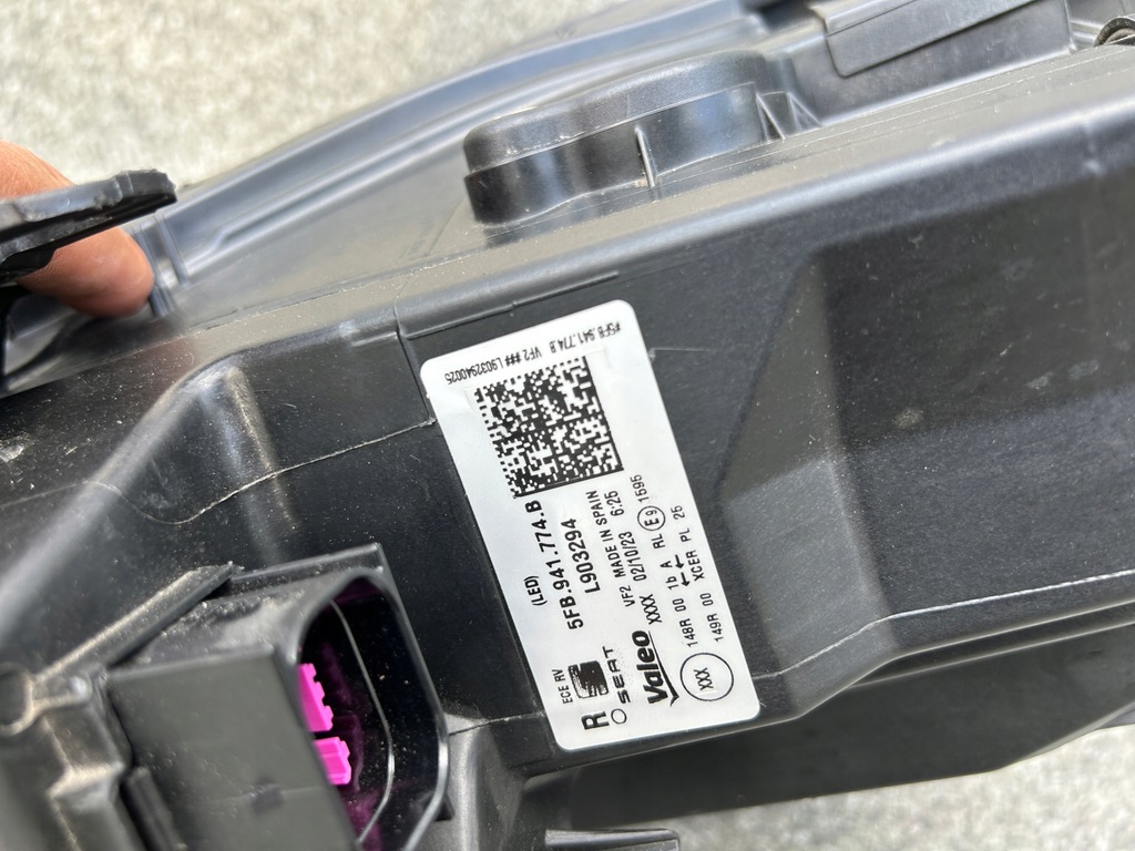 фото №7, Лампа правая передняя seat leon iv full led 5fb941774b