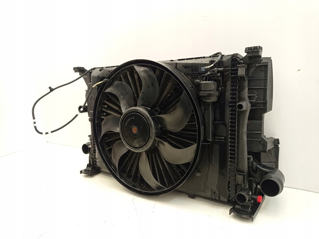 фото №6, Mercedes a-klasa w176 1.6 cgi радиатор комплект