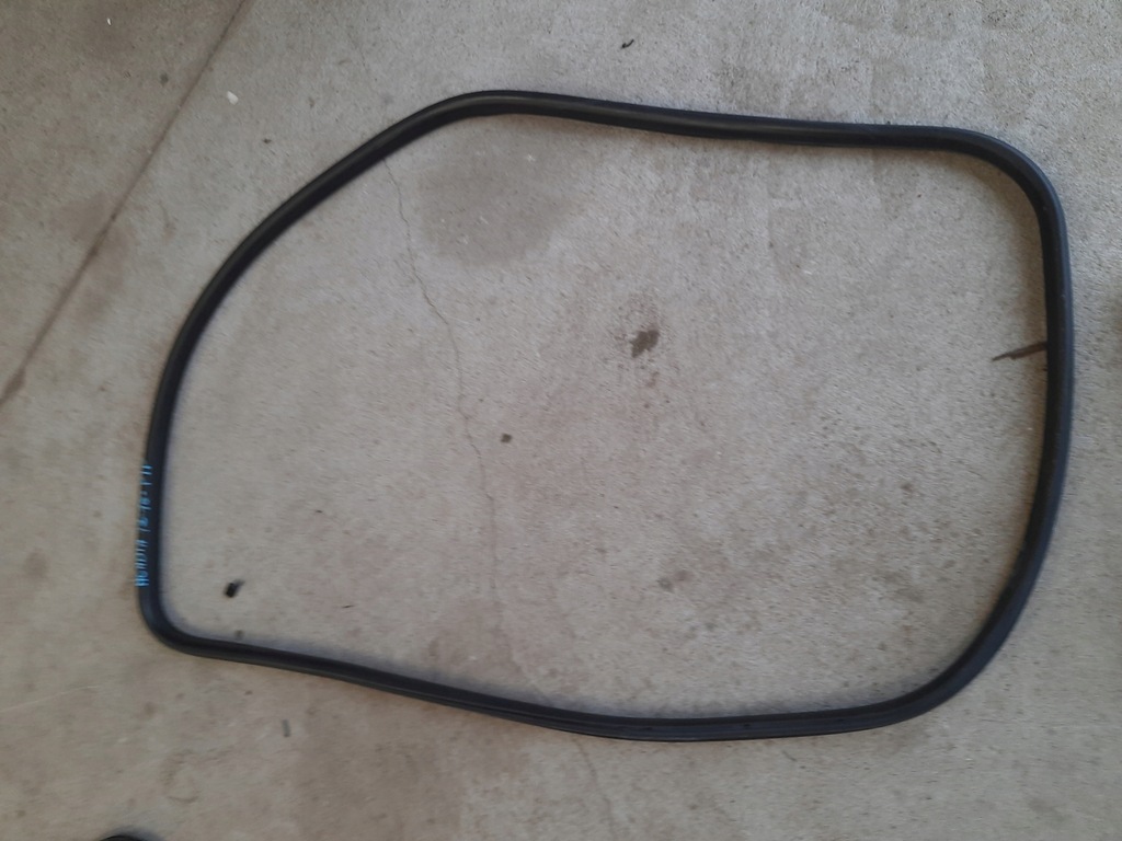 фото №7, Gmc acadia 12-16 уплотнители дверь комплект usa