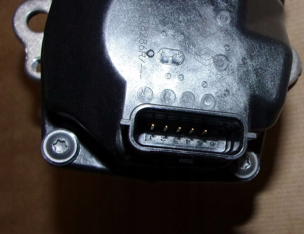 Клапан egr r trafic ii,iii 2.0dci 147105982r в Украине