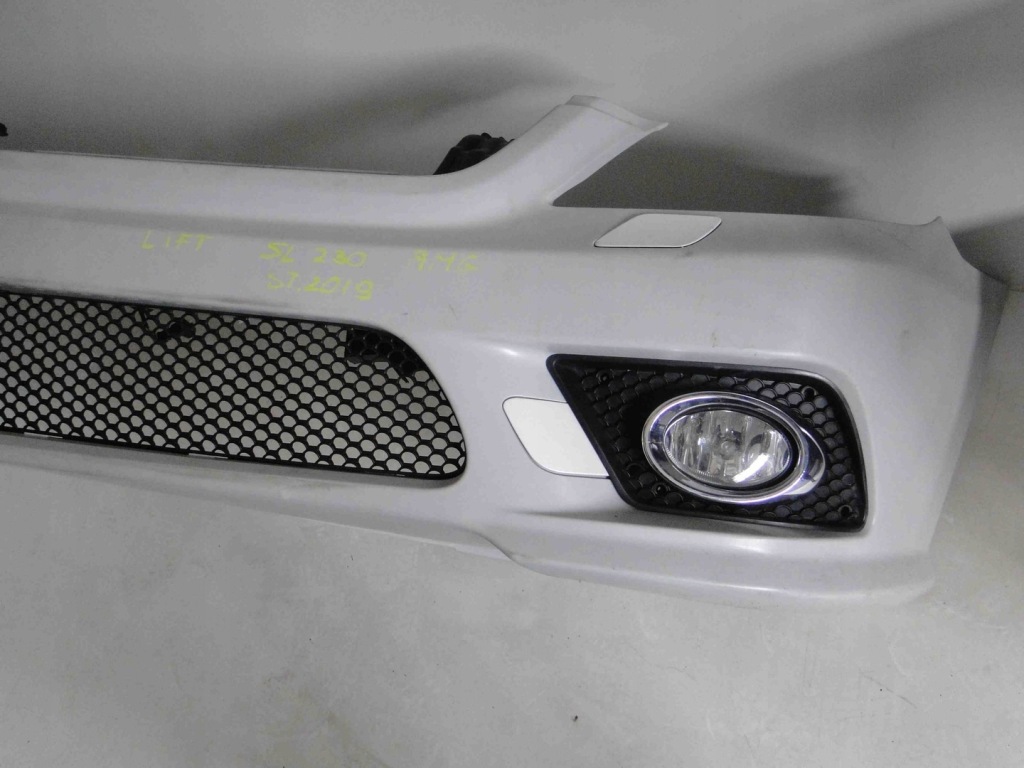 Mercedes sl r230 230 рестайлінг  бампер передній amg pak в Україні