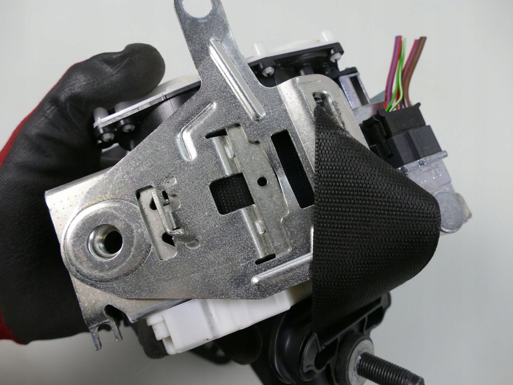 фото №3, Mercedes r172 slk w172 pas безпеки лівий a1728602985