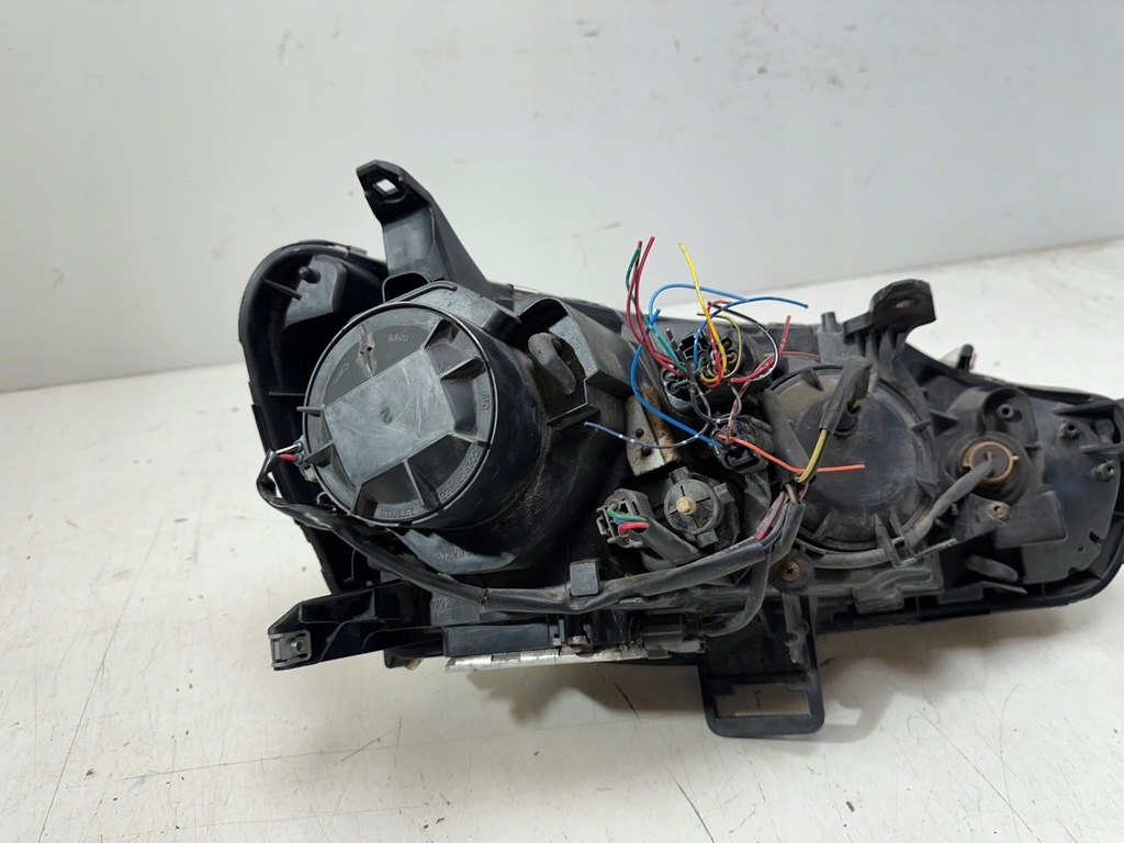 фото №11, Левый ксенон mitsubishi outlander 2 ii lift europa