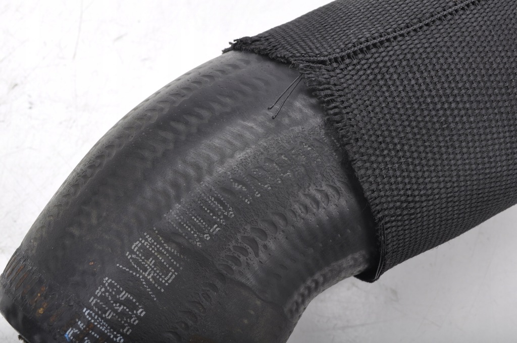 фото №4, Volvo s60 ii v60 2.0 d4 wąż труба интеркулер