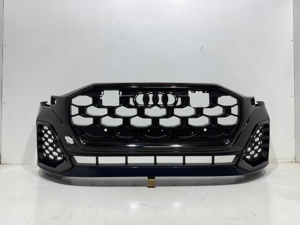 фото №1, Audi q8 4m8 lift s-line бампер передній решітка радіатора решітка радіатора перед оригінал !