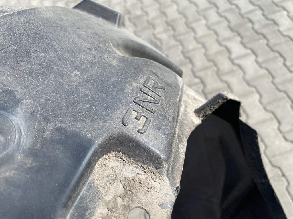 фото №8, Nissan leaf i подкрылок правый перед