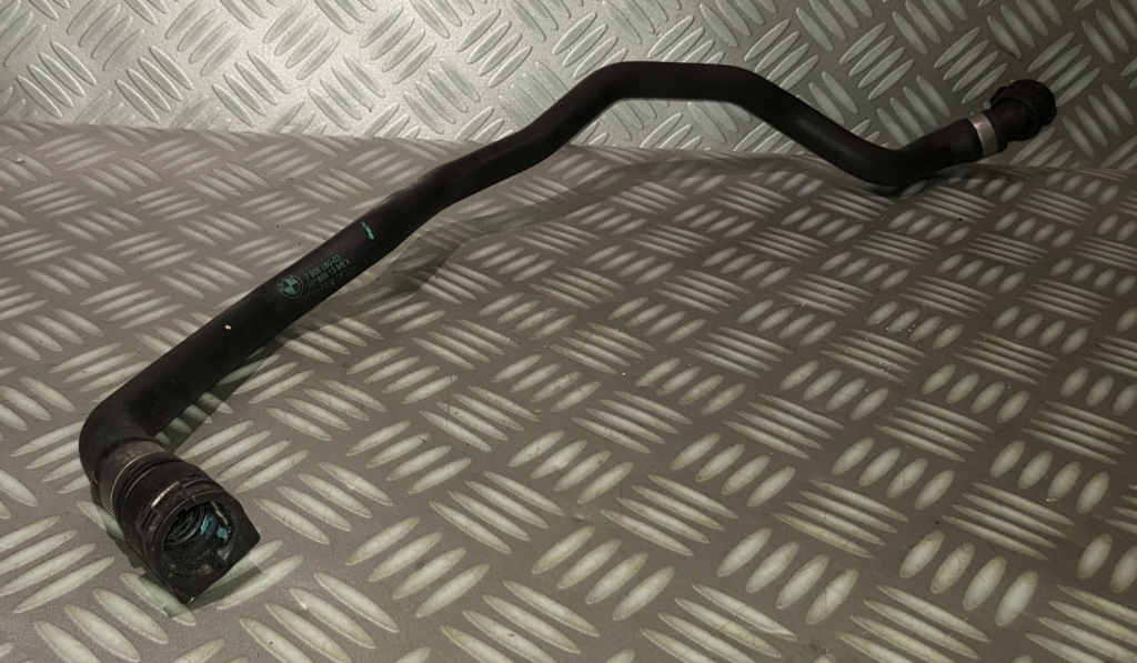 фото №5, Bmw x5 e70 lci x6 e71 3.0 n57 4.0 d шланг резиновый труба пабтрубок  охлаждение воды