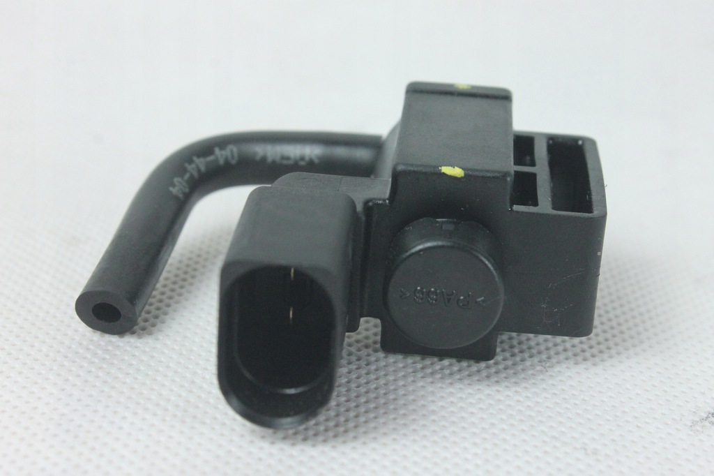 фото №9, Клапан вакуумa электроклапан коллектор vw skoda seat audi 037906283c