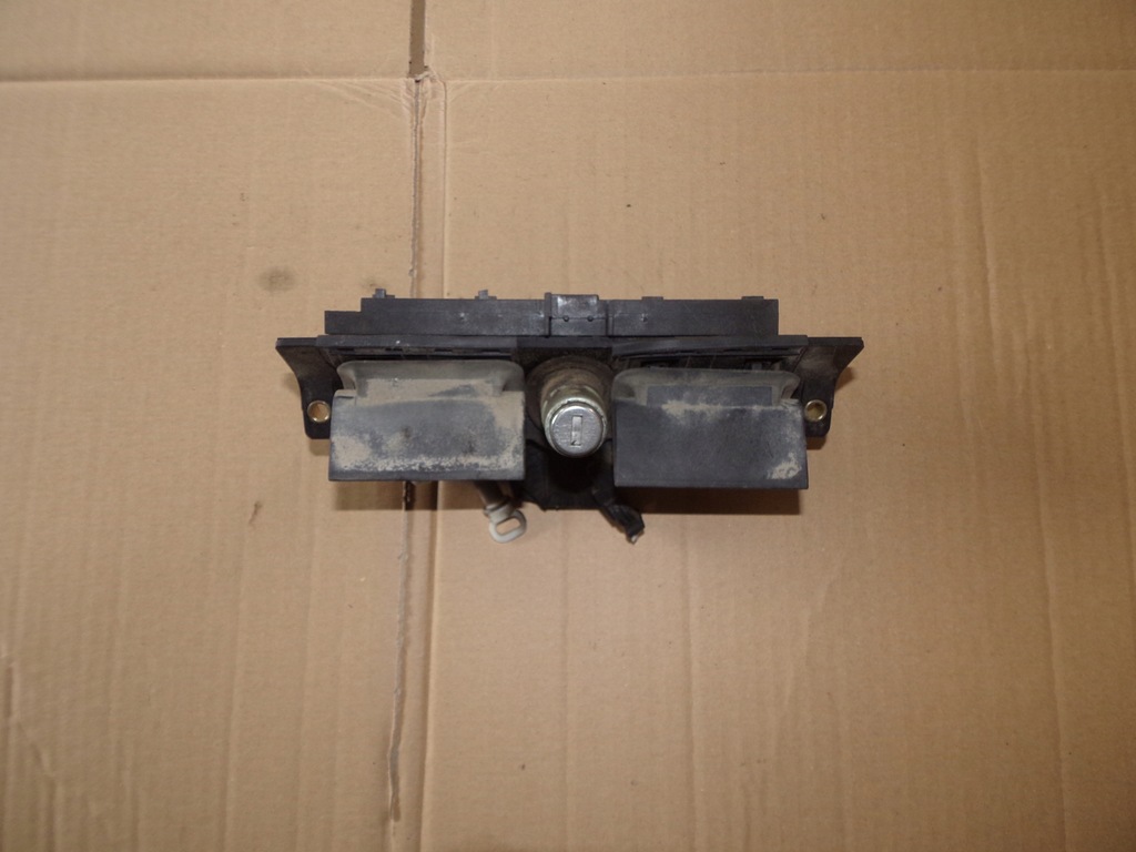 фото №1, Ручка кришки задня задня audi a6 c5 sedan