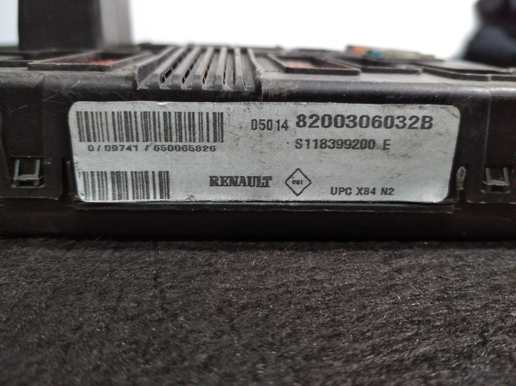 фото №9, Scenic ii megane ii модуль upc x84 n2