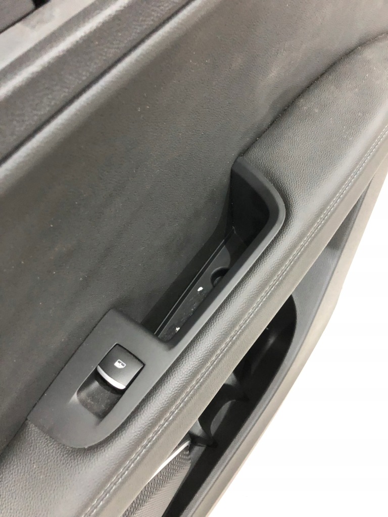 фото №4, Обшивка оббивка двері правий задня alfa romeo stelvio